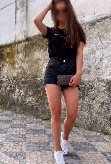 Aleyna, 33
