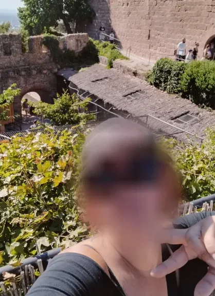 Antonia, 38