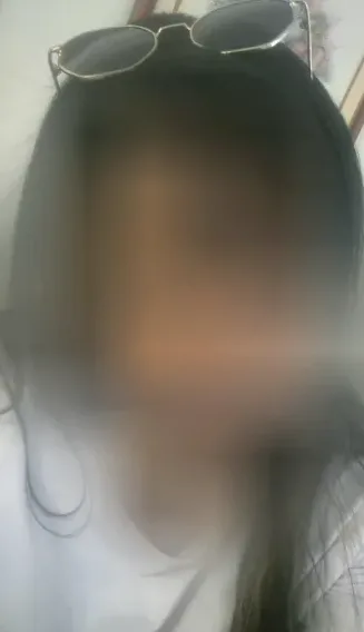 Hanna, 33