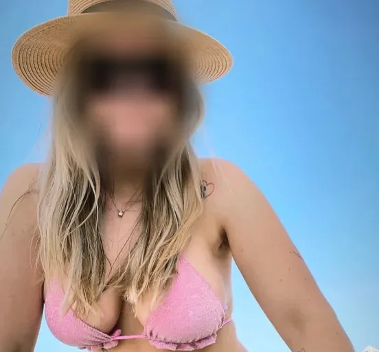 Kim, 26
