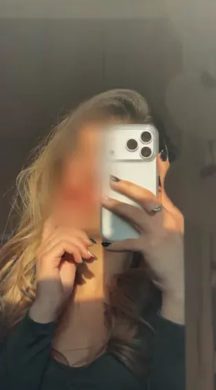Lucia, 20