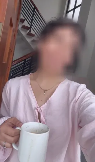 Marina, 30