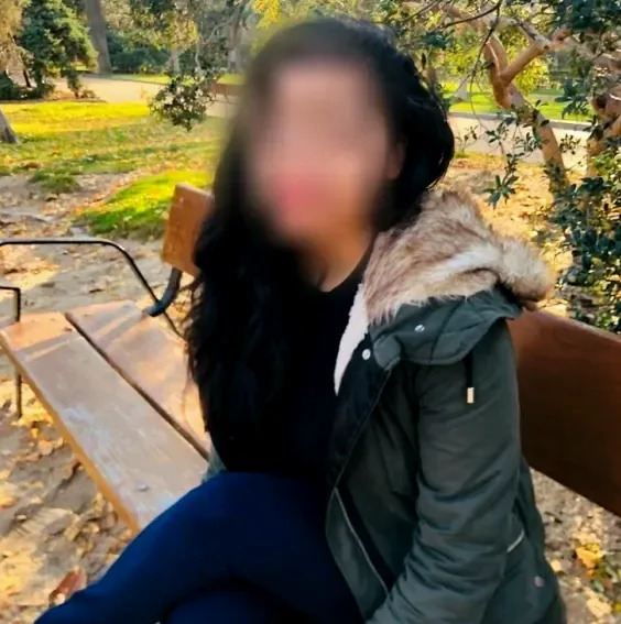 Marina, 27