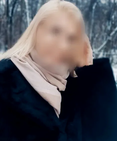 Marina, 36