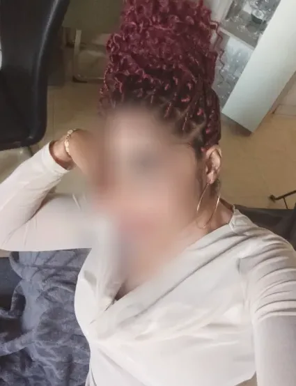 Miriam, 36