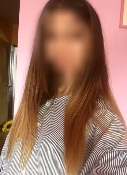 Nicole, 28