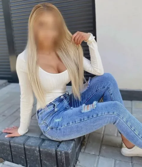 Özlem, 32