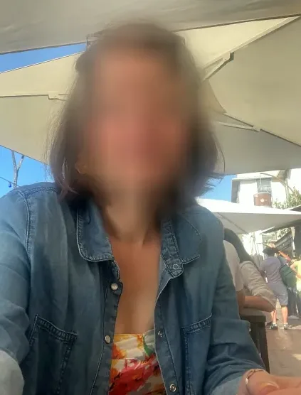 Romy, 34
