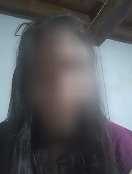 Sandra, 18