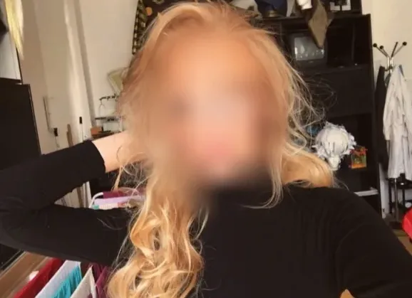 Saskia, 21