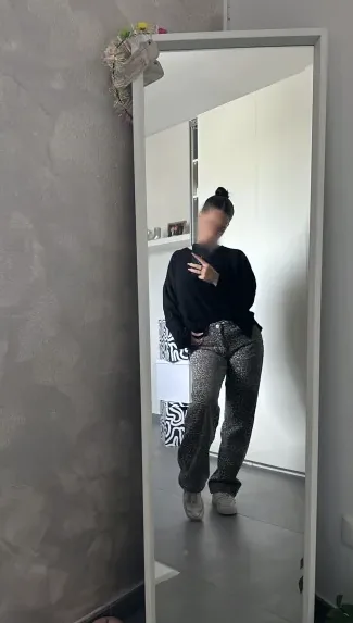 Sophia, 21