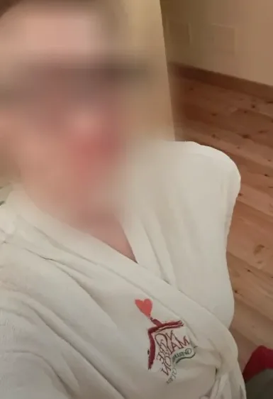 Sophie, 40