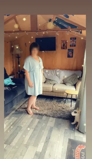 Sophie, 27