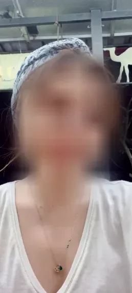Stefanie, 36