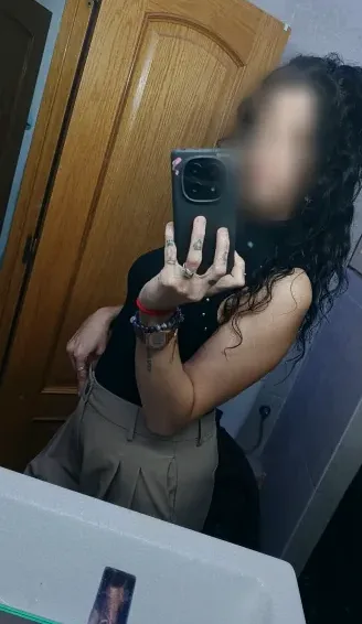 Wiebke, 34